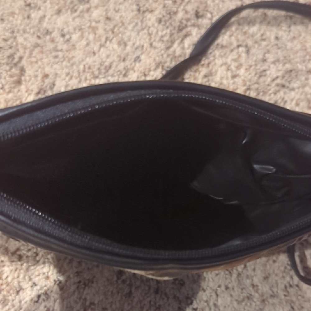Animal Print Shoulder Bag - Picture 5 of 10
